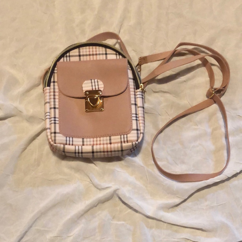 Never used. Pink and plaid